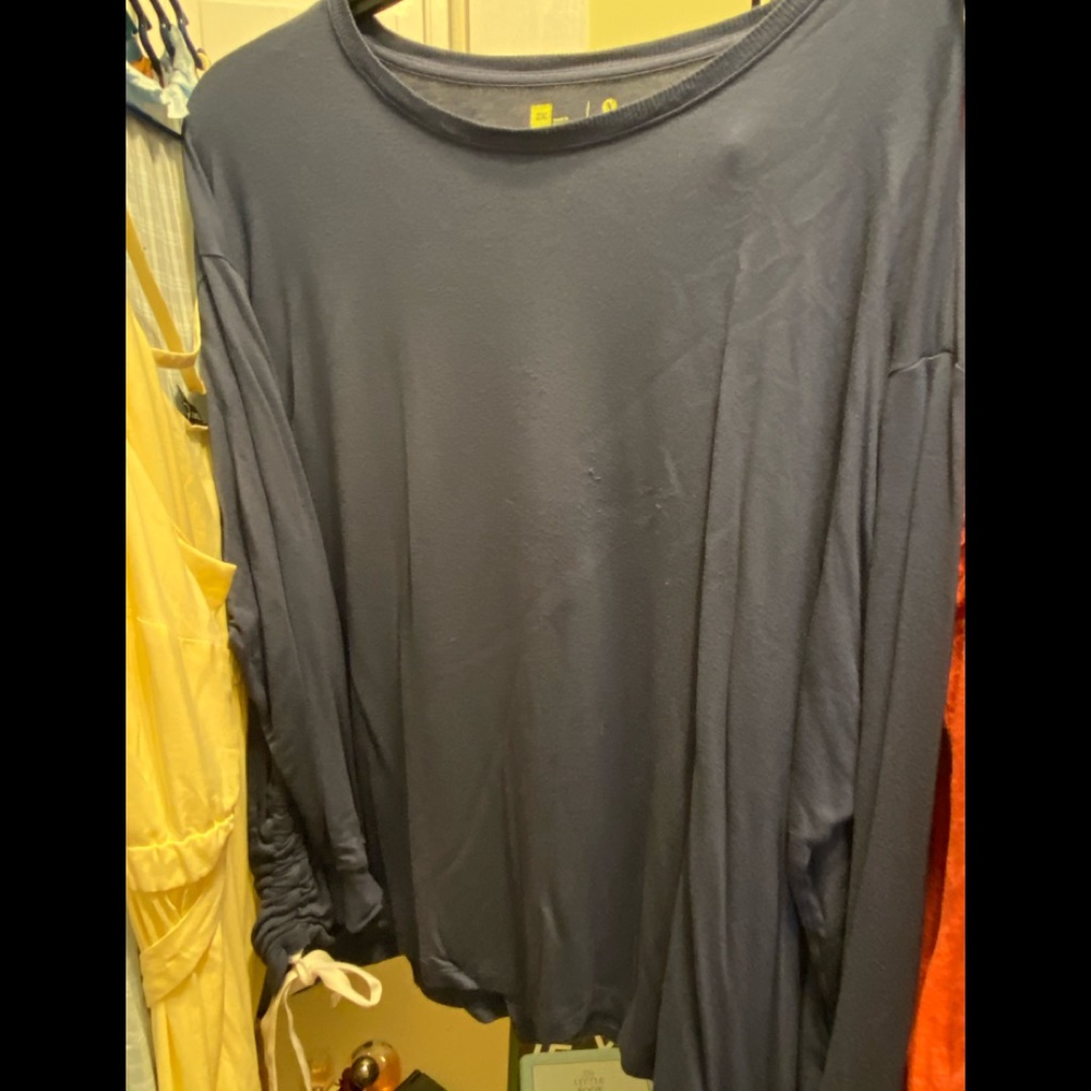 Activewear top.